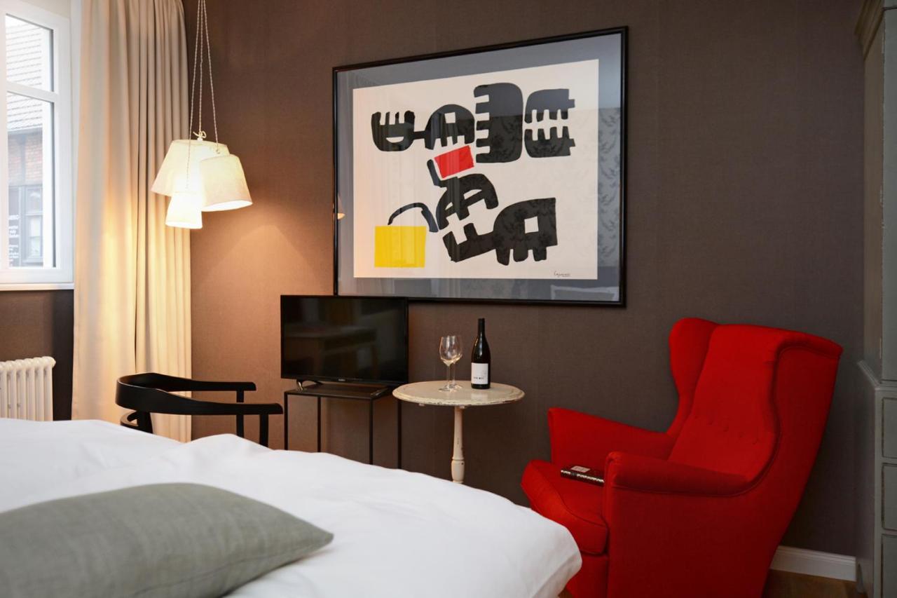 Hotel No. 11 뤼딩하우젠 외부 사진
